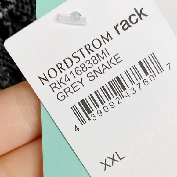 Abound Snakeskin Dolman Sleeve Blouse Body Suit - Picture 8 of 8